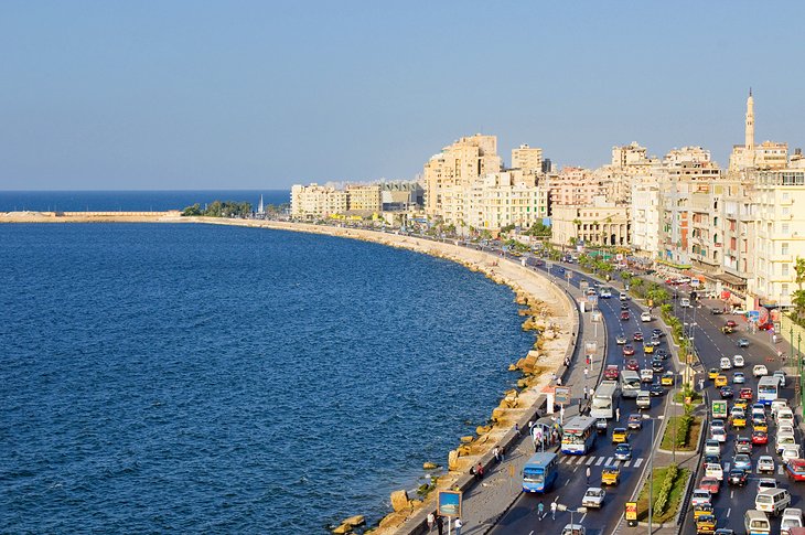 Александрия – второй по величине город Египта