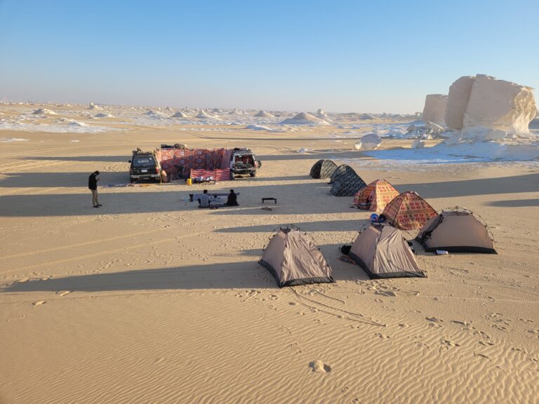 3 Things to do in white desert Egypt